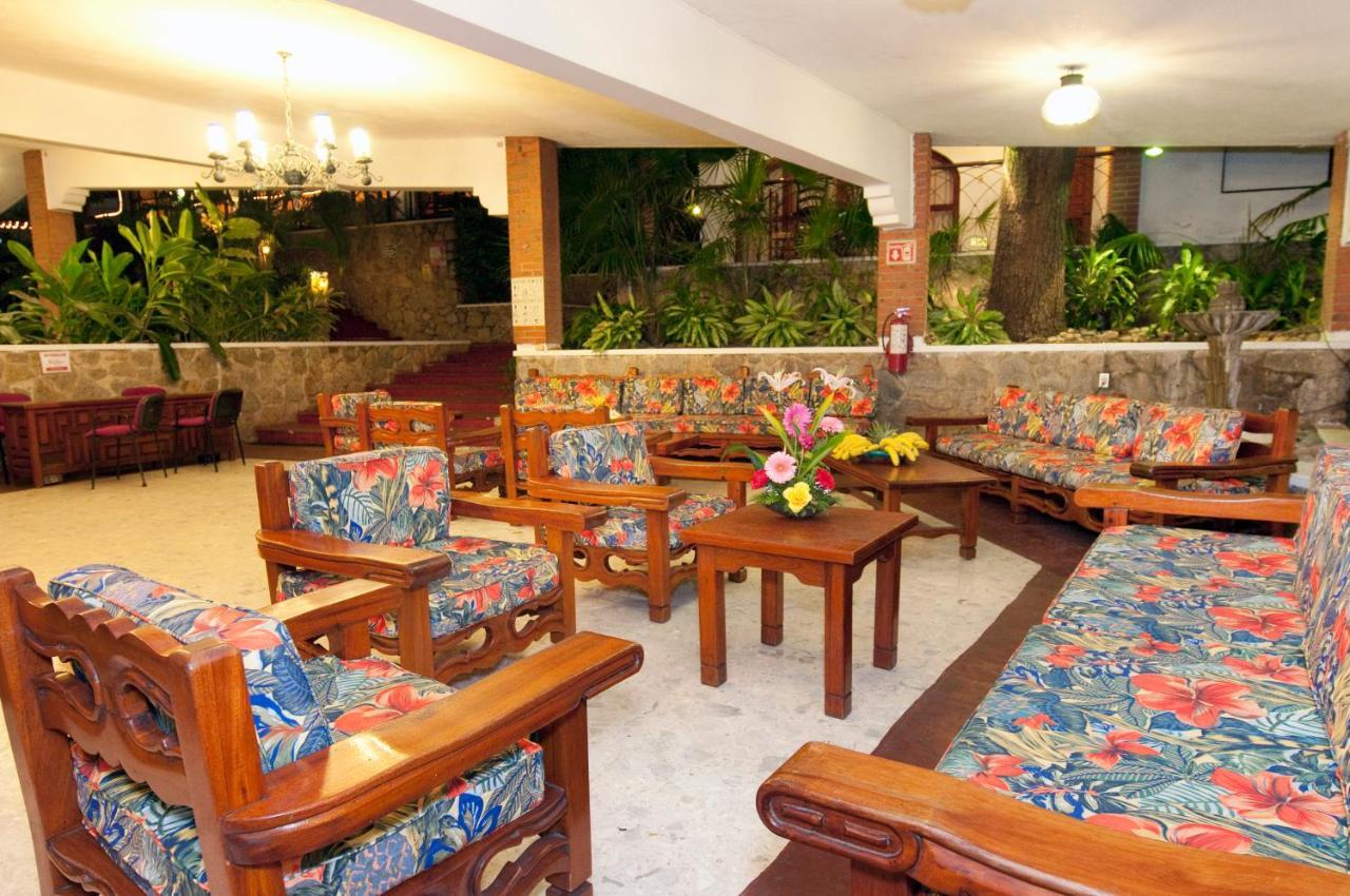 Real Bananas All Inclusive Acapulco Extérieur photo